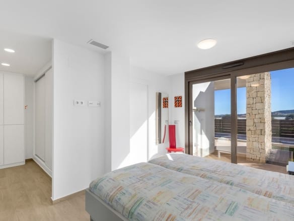 3 Bedroom Property in Vistabella Golf