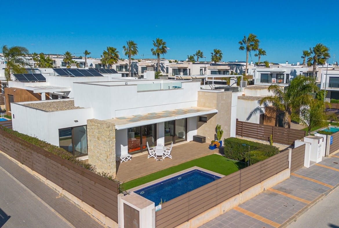 3 Bedroom Property in Vistabella Golf