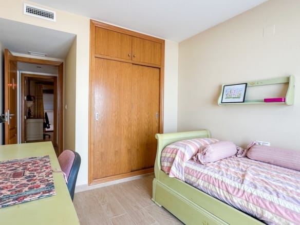 4 Bedroom Property in Torrevieja