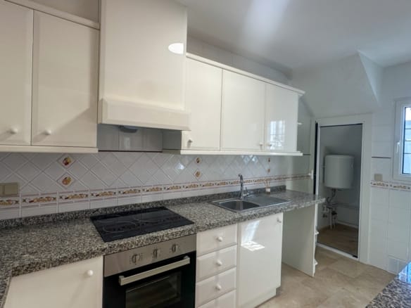 2 Bedroom Property in Orihuela Costa
