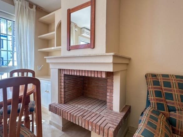2 Bedroom Property in Orihuela Costa
