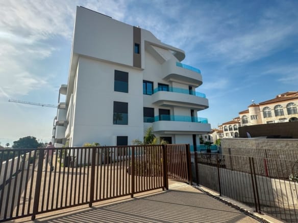 2 Bedroom Property in Orihuela Costa