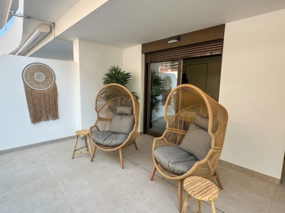 2 Bedroom Property in Orihuela Costa