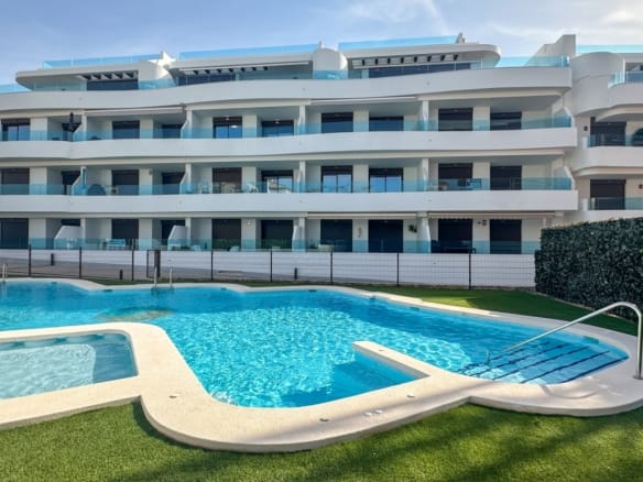 2 Bedroom Property in Orihuela Costa