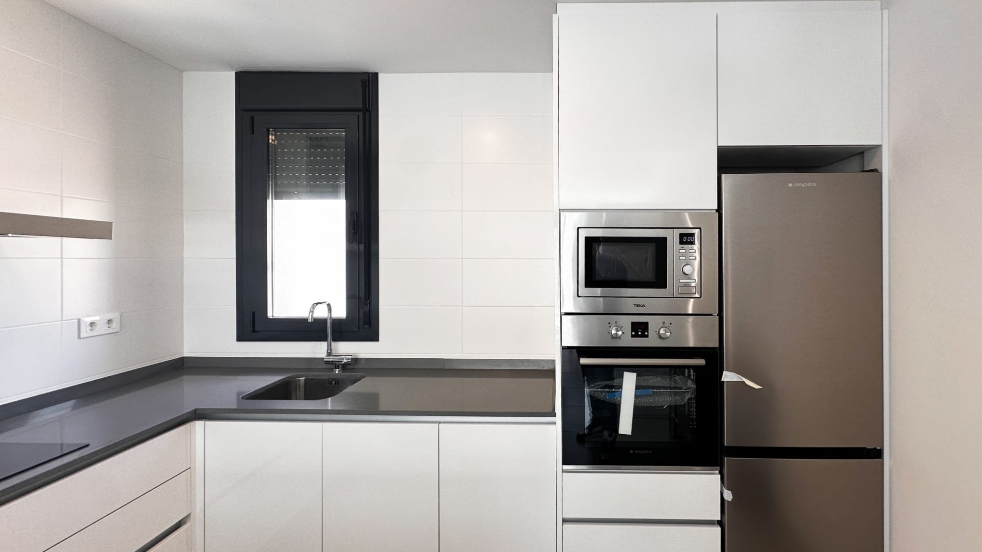 2 Bedroom Property in Orihuela Costa