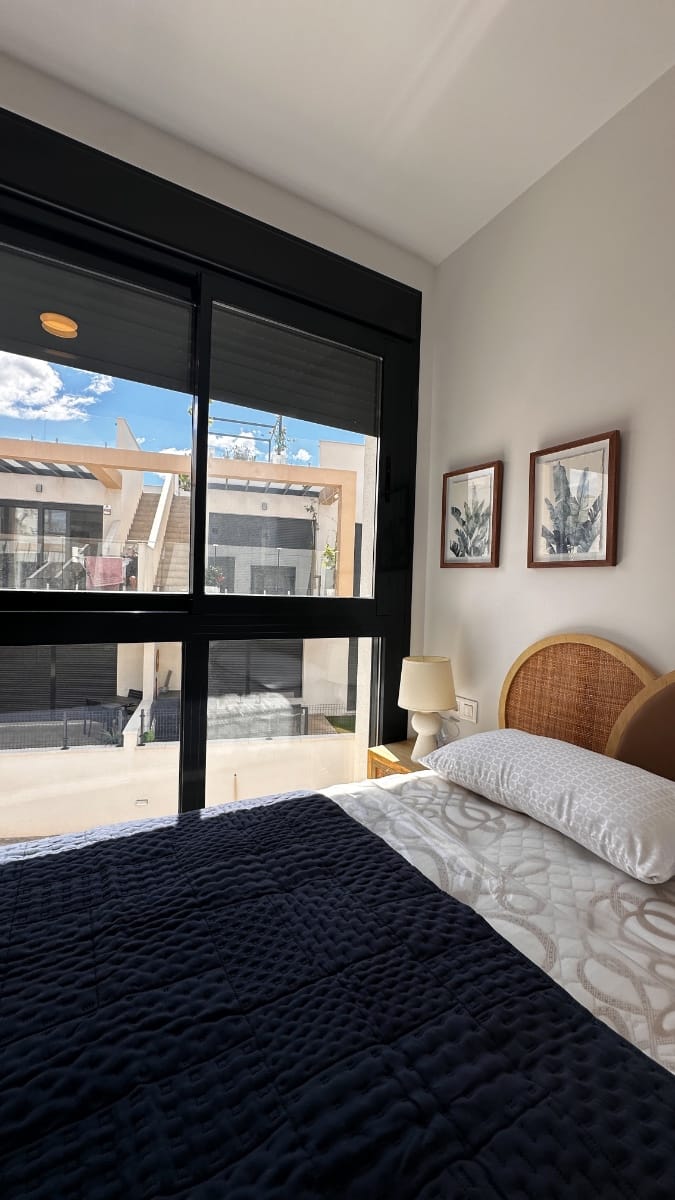 2 Bedroom Property in Orihuela Costa
