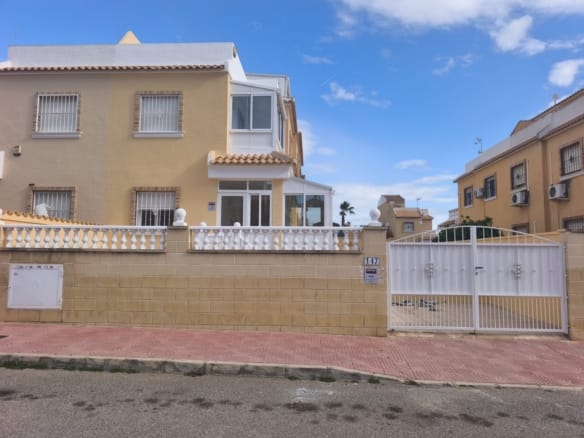 3 Bedroom Property in Rojales