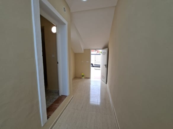 2 Bedroom Property in Orihuela Costa