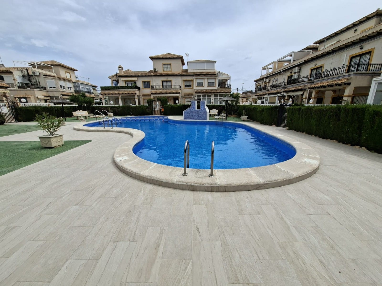 2 Bedroom Property in Orihuela Costa