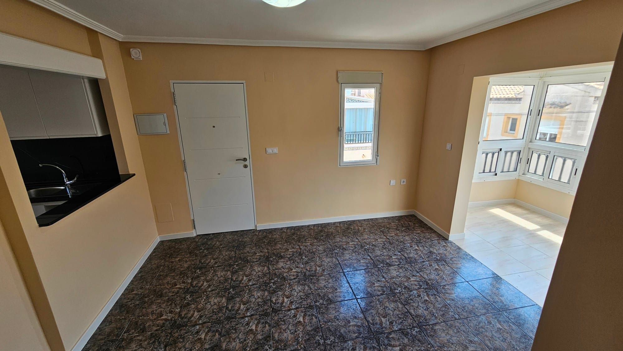 2 Bedroom Property in Orihuela Costa