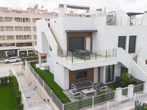 2 Bedroom Property in Vistabella Golf