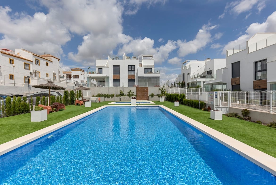2 Bedroom Property in Vistabella Golf