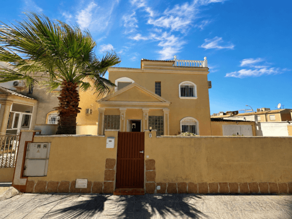 3 Bedroom Property in Torrevieja