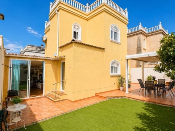 3 Bedroom Property in Torrevieja