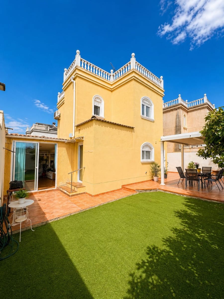 3 Bedroom Property in Torrevieja