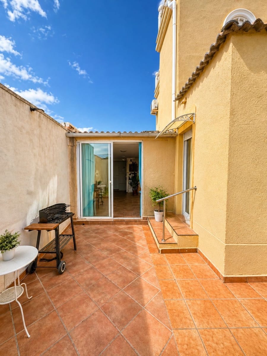 3 Bedroom Property in Torrevieja