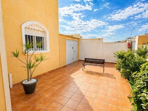 3 Bedroom Property in Torrevieja