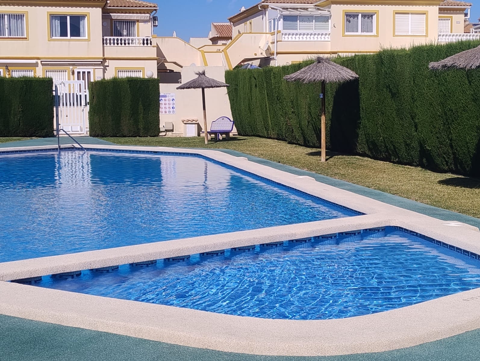 2 Bedroom Property in Orihuela Costa