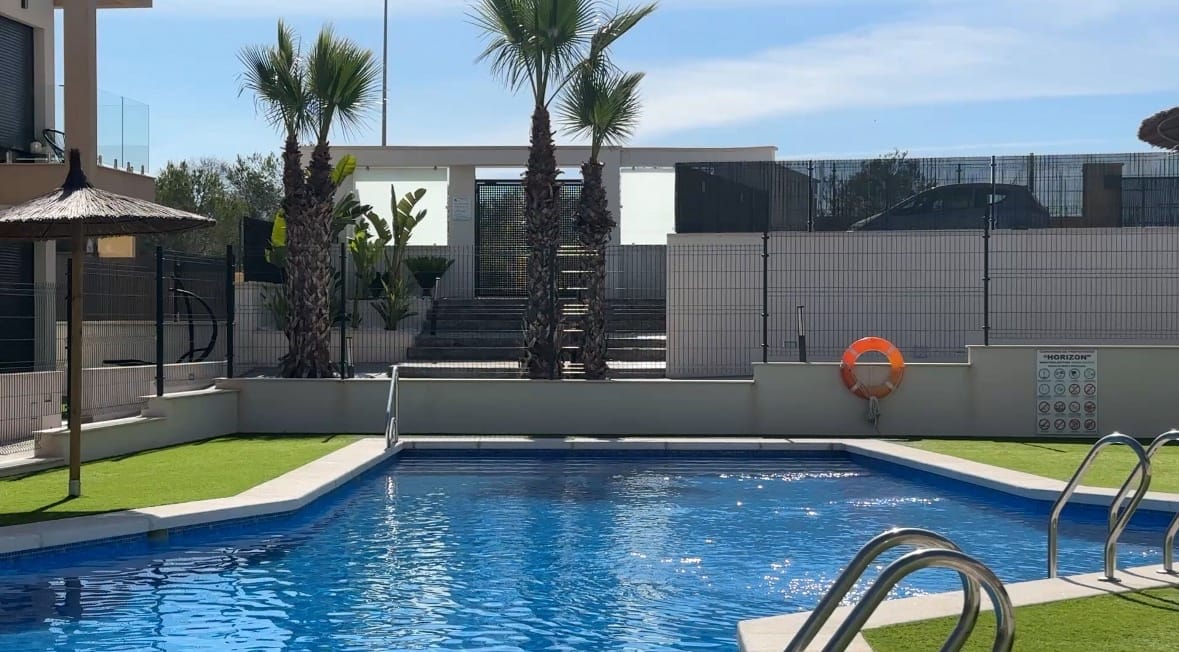 2 Bedroom Property in Orihuela Costa