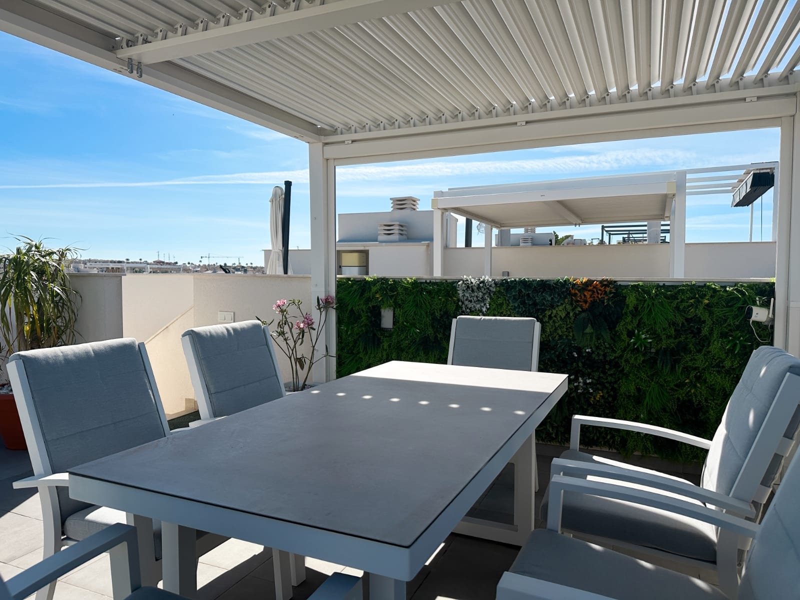 2 Bedroom Property in Orihuela Costa