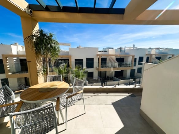2 Bedroom Property in Orihuela Costa