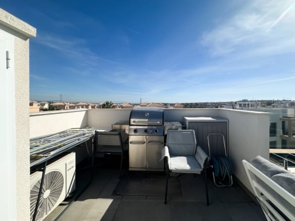 2 Bedroom Property in Orihuela Costa