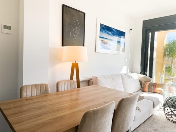 2 Bedroom Property in Orihuela Costa