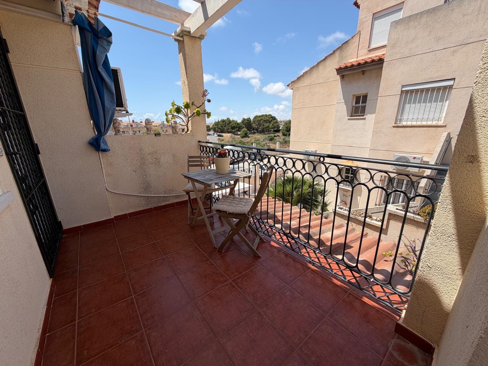 2 Bedroom Property in Orihuela Costa