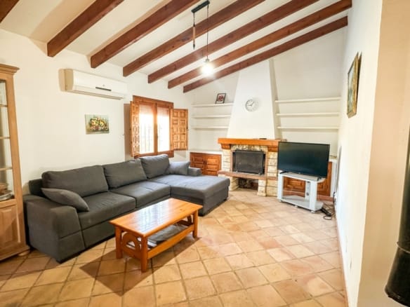 4 Bedroom Property in Cabo Roig