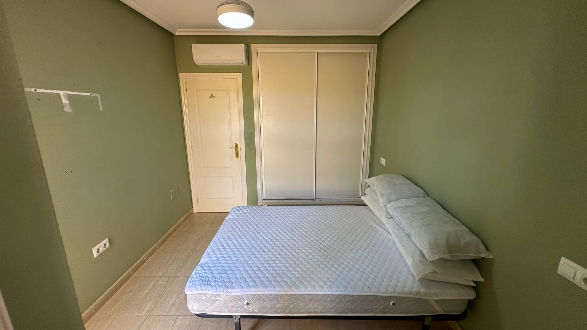 2 Bedroom Property in Daya Nueva