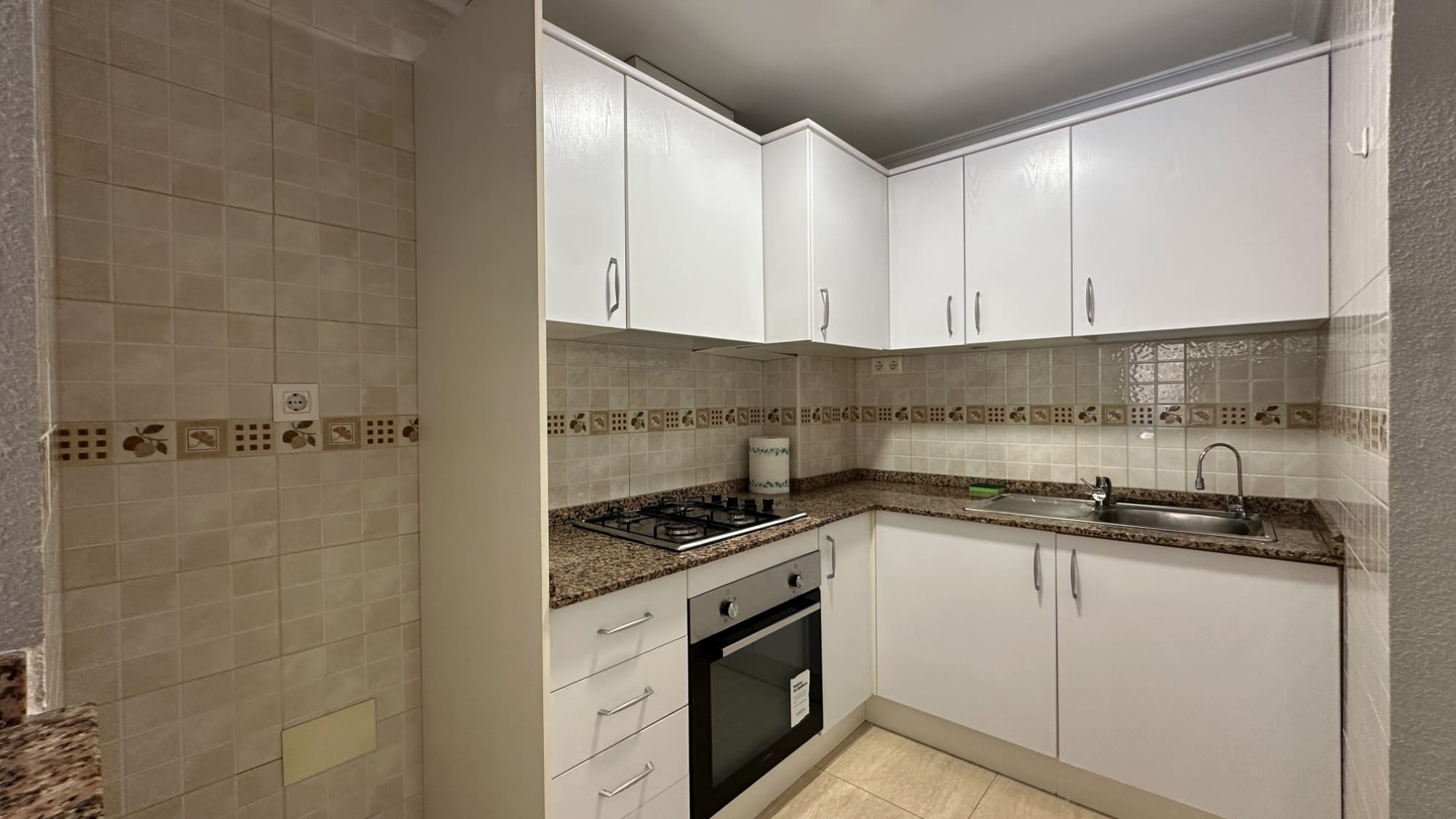 2 Bedroom Property in Daya Nueva