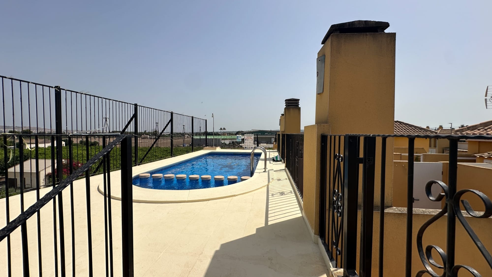 2 Bedroom Property in Daya Nueva