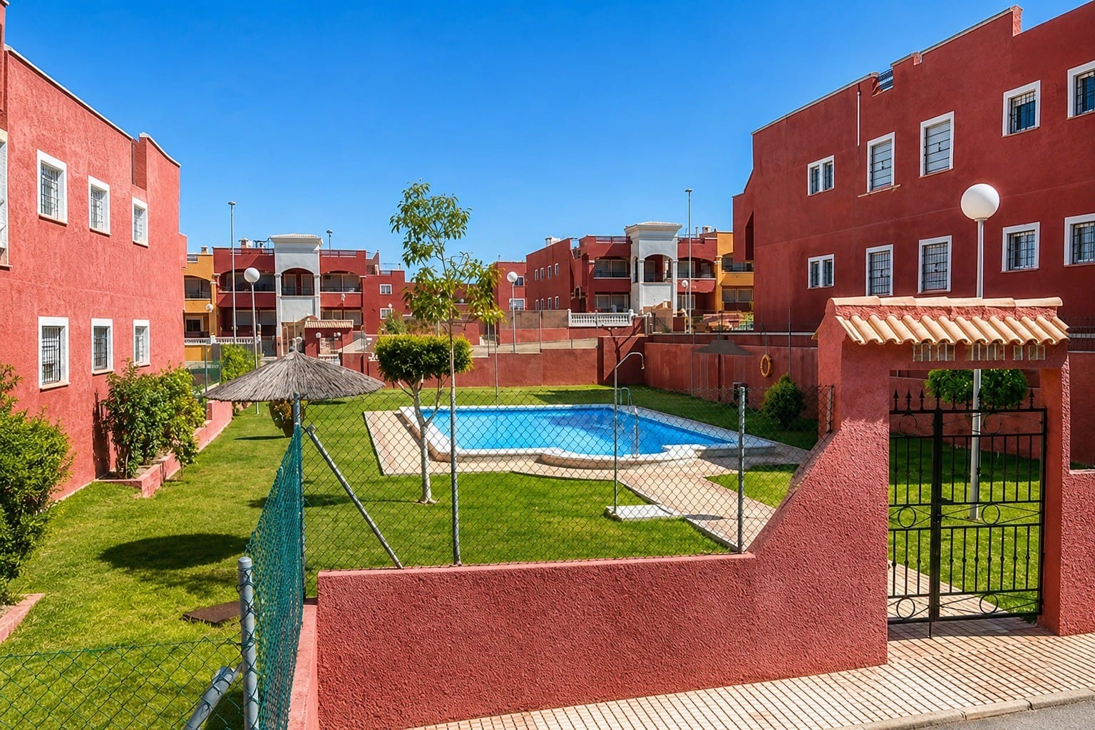 2 Bedroom Property in Los Altos – Dream Hills