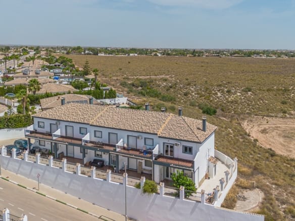 2 Bedroom Property in Gea y Truyols