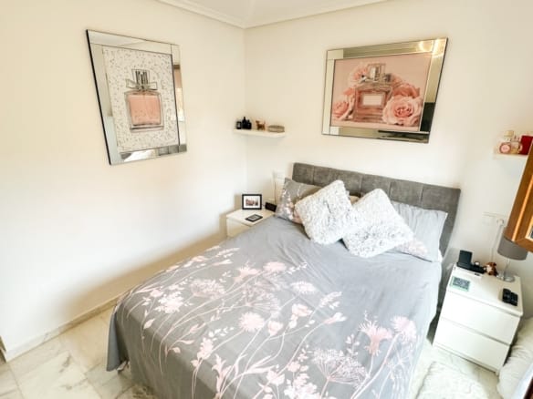 2 Bedroom Property in La Finca Golf