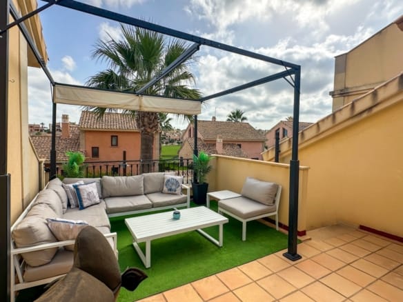 2 Bedroom Property in La Finca Golf