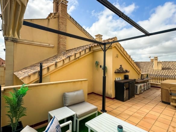 2 Bedroom Property in La Finca Golf