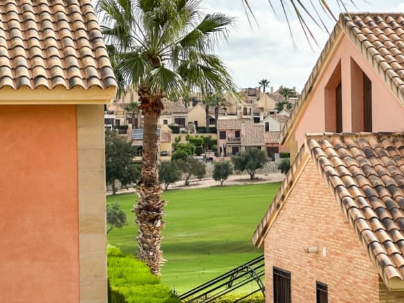 2 Bedroom Property in La Finca Golf