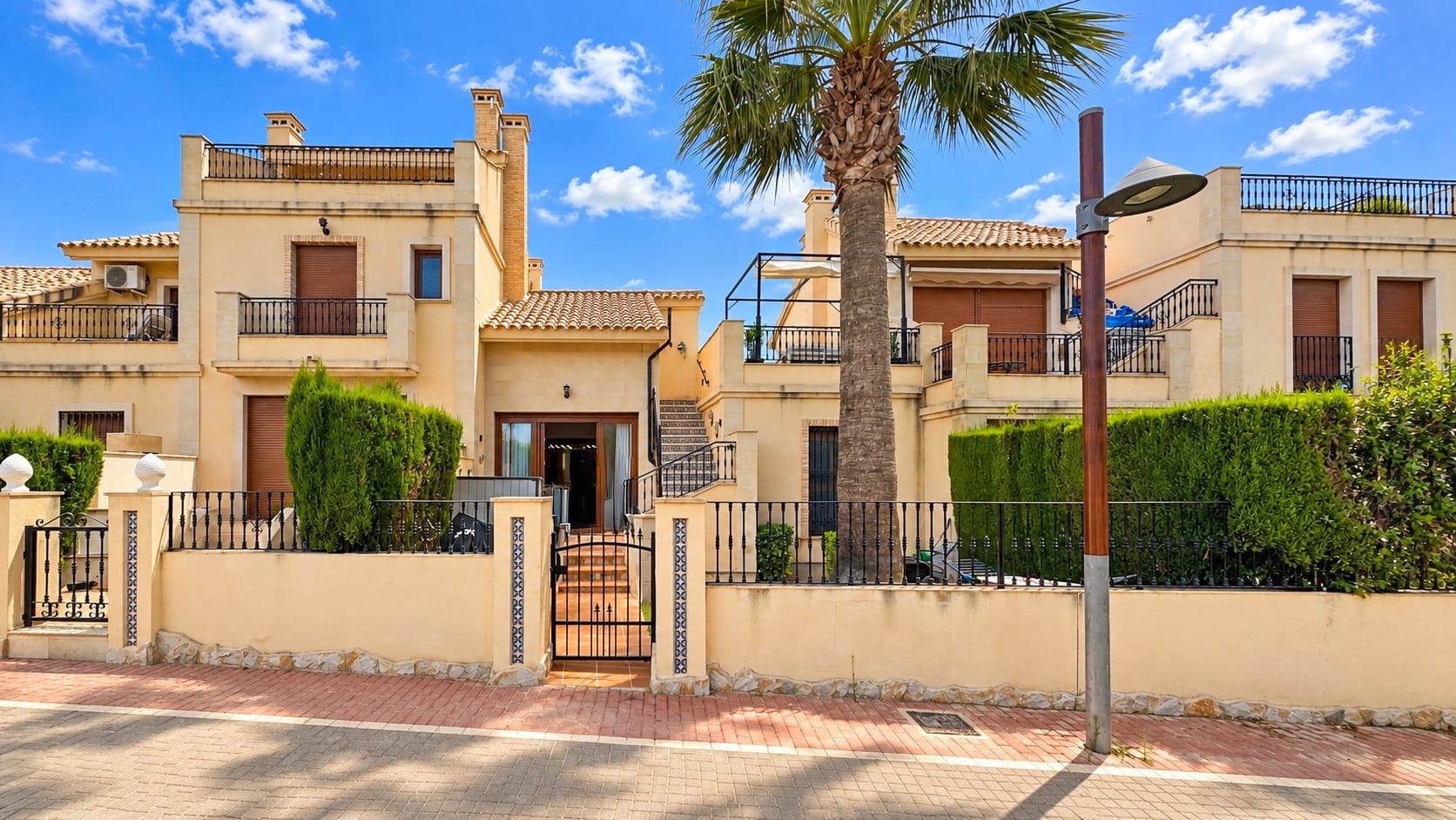 2 Bedroom Property in La Finca Golf