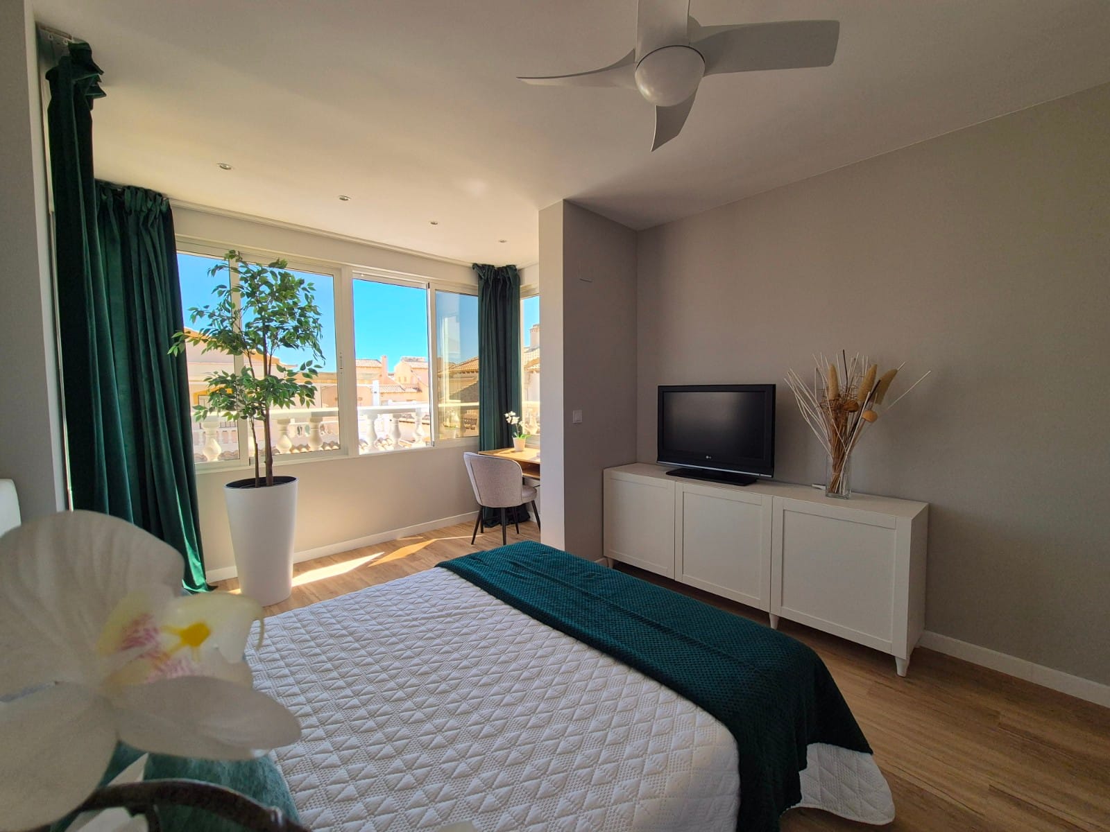 3 Bedroom Property in Alicante