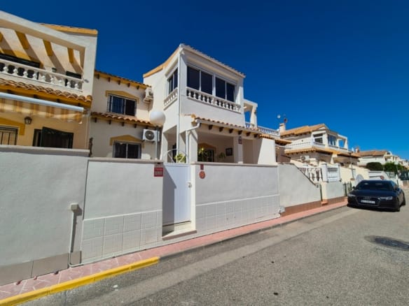 3 Bedroom Property in Alicante