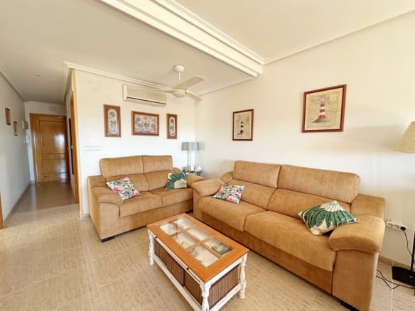 2 Bedroom Property in Orihuela Costa