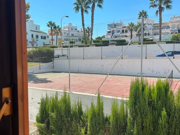 3 Bedroom Property in La Mata