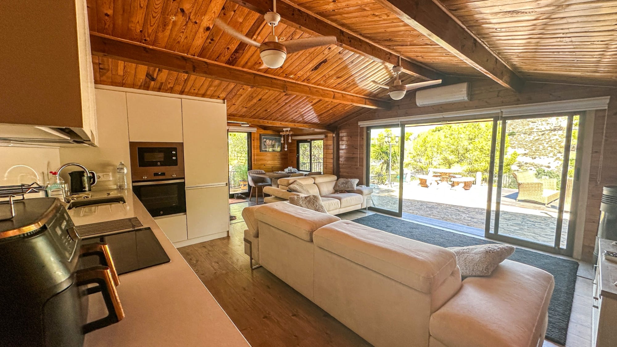 3 Bedroom Property in San Miguel de Salinas