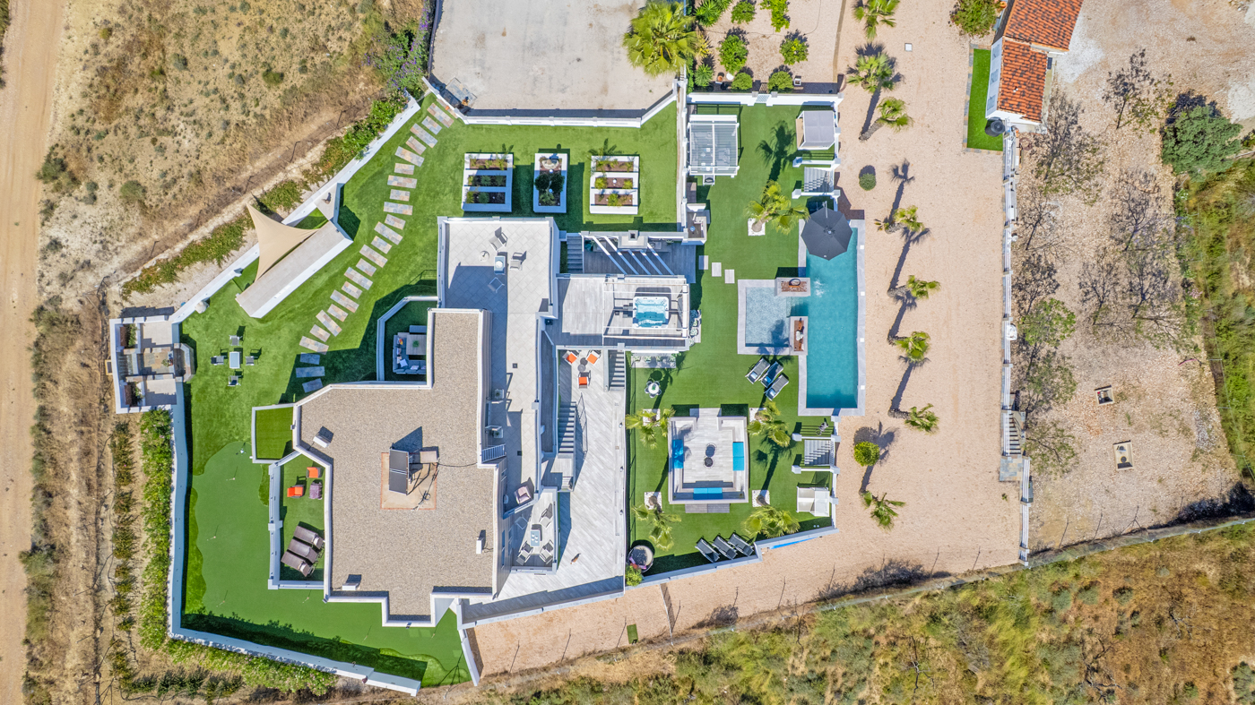 5 Bedroom Property in Torremendo