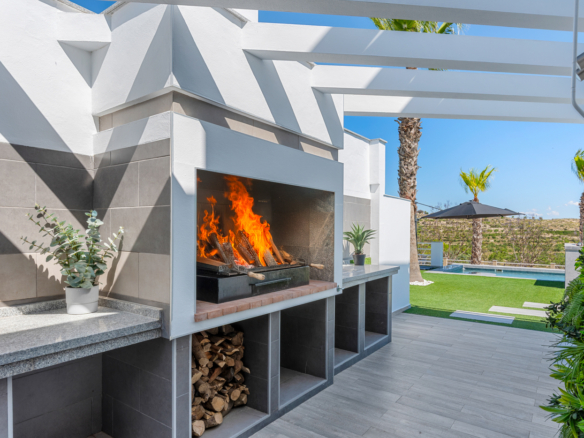 5 Bedroom Property in Torremendo