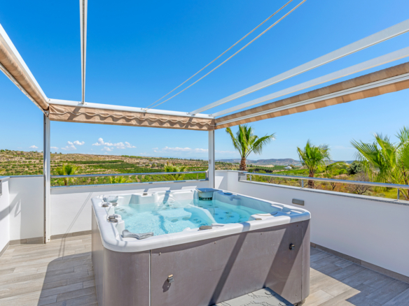5 Bedroom Property in Torremendo