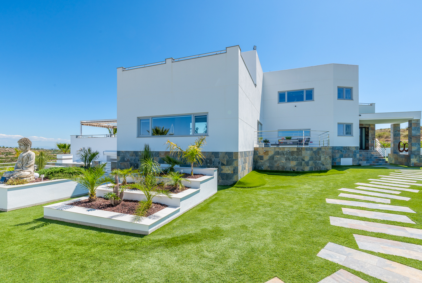 5 Bedroom Property in Torremendo