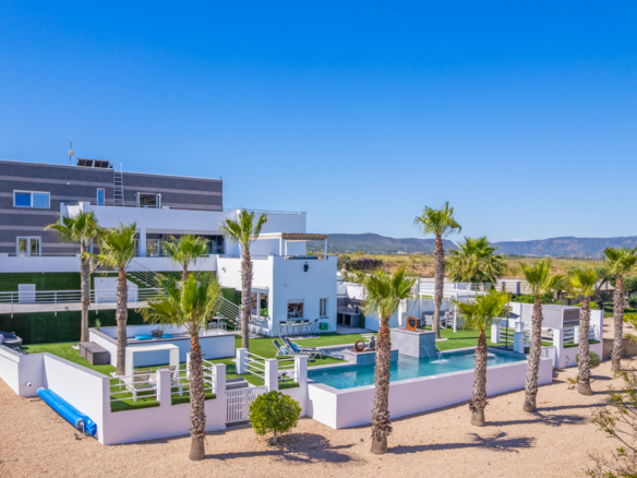 5 Bedroom Property in Torremendo