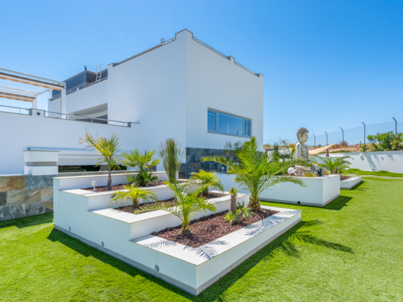 5 Bedroom Property in Torremendo